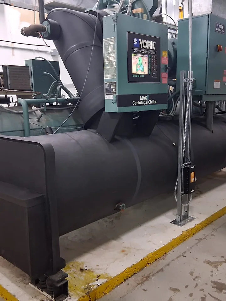 Chilled water system insulation, real jobsite